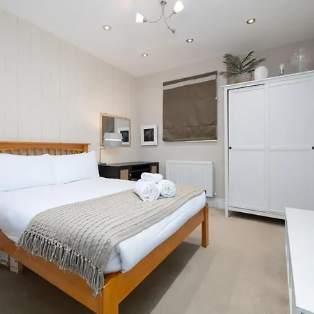 Guestready - Fulham Oasis Retreat With Garden Appartement Londen Buitenkant foto